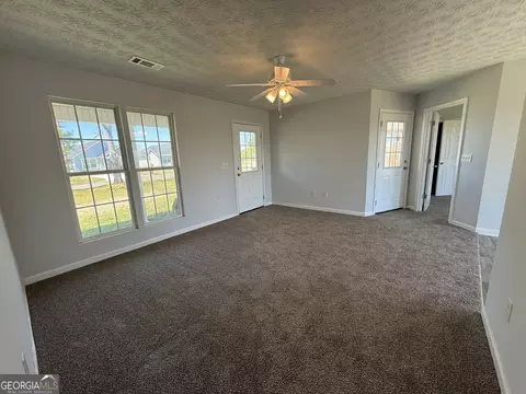 Living - 1005 Callaway Ave, Lagrange, GA 30240 photo 1 of 4
