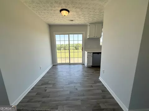 Dining - 1005 Callaway Ave, Lagrange, GA 30240 photo 1 of 2