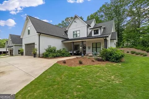 2490 S Carroll Ct, Villa Rica, GA 30180