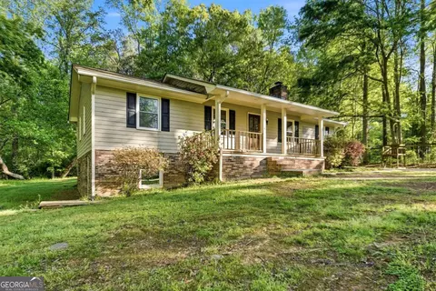 4060 Grove Trl, Loganville, GA 30052