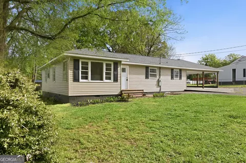 168 Moore St, Trion, GA 30753