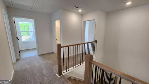 Entry Way - 104 Silverleaf Trl, Bethlehem, GA 30620 photo 7 of 12