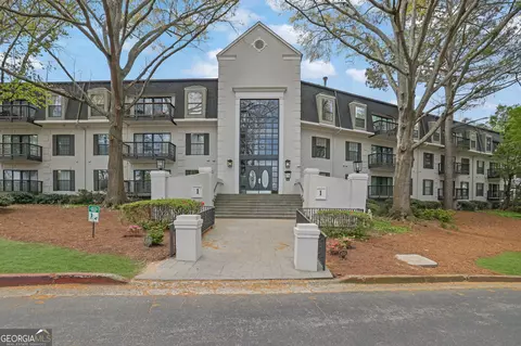 1104 Pine Heights Dr NE, Atlanta, GA 30324