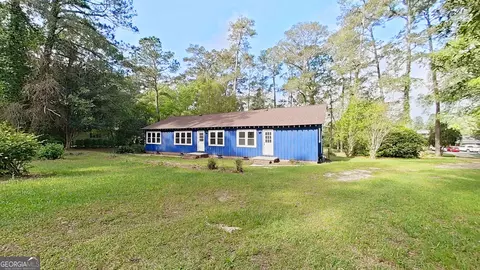 Exterior - 481 4th St, Cairo, GA 39828 photo 8 of 13