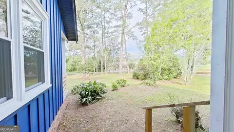 Exterior - 481 4th St, Cairo, GA 39828 photo 6 of 13