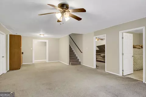 Living - 2640 Snowcrest Pl, Bethlehem, GA 30620 photo 3 of 3