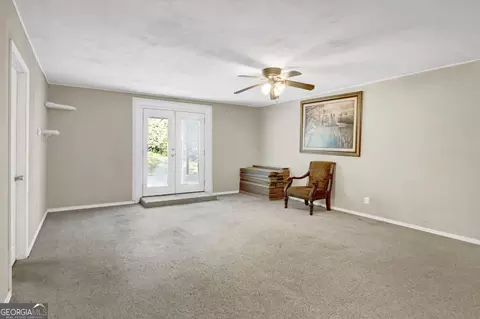 Living - 2640 Snowcrest Pl, Bethlehem, GA 30620 photo 2 of 3