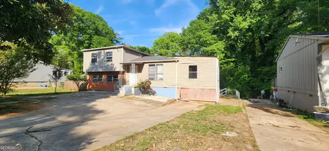 6186 Holiday Blvd, Forest Park, GA 30297