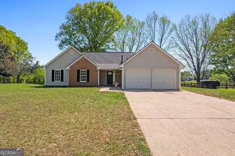 1835 Woodberry Ct, Canton, GA 30115
