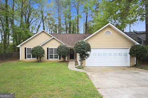 1454 Ida Ln, Lawrenceville, GA 30043