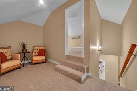 Entry Way - 116 Cedar Creek Dr, Dublin, GA 31021 photo 3 of 4