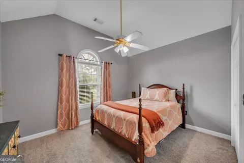 Bedroom - 116 Cedar Creek Dr, Dublin, GA 31021 photo 5 of 7