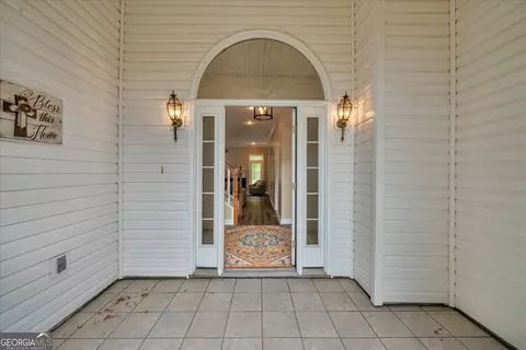 Entry Way - 116 Cedar Creek Dr, Dublin, GA 31021 photo 1 of 4