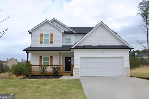 6612 River Station Dr, Lula, GA 30554