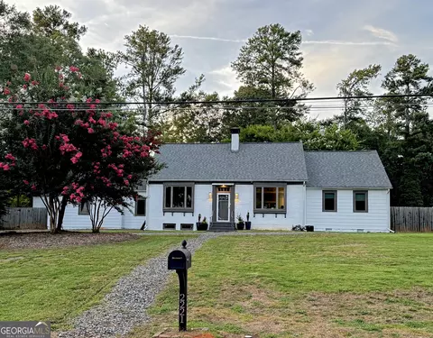 2221 Highview Rd SW, Atlanta, GA 30311