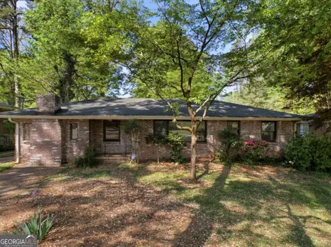 3145 Valaire Dr, Decatur, GA 30033