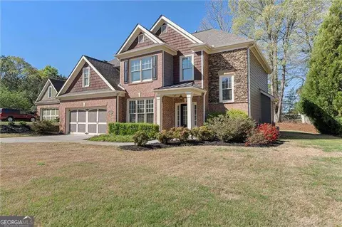 1518 Squire Hill Ln, Lawrenceville, GA 30043