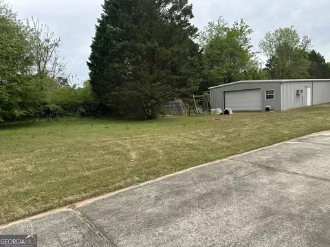 Exterior - 407 High Falls Rd, Jackson, GA 30233 photo 3 of 5