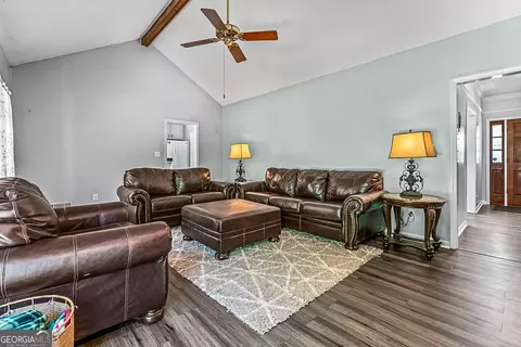 Living - 99 Daniel Ct, Mcdonough, GA 30253 photo 3 of 4