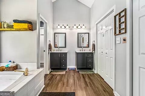 Entry Way - 99 Daniel Ct, Mcdonough, GA 30253 photo 2 of 2