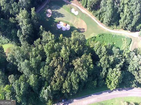 202 Equestrian Dr, Forsyth, GA 31029