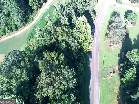 202 Equestrian Dr, Forsyth, GA 31029 photo 2