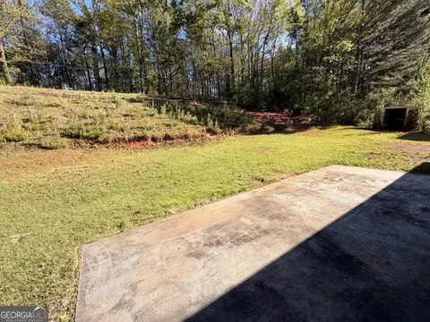 Exterior - 53 Nantucket Dr, Lagrange, GA 30241 photo 2 of 7