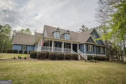 284 Deer Creek Dr, Forsyth, GA 31029