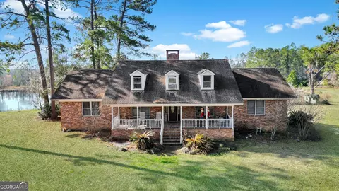 2060 Us Highway 80 Hwy, Bloomingdale, GA 31302