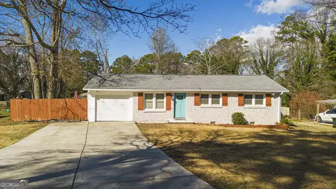 2356 Wynona Dr SE, Marietta, GA 30060