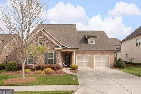 6045 Overlook Club Cir, Suwanee, GA 30024