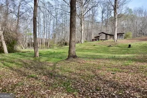 Exterior - 6126 Mize Rd, Toccoa, GA 30577 photo 5 of 7