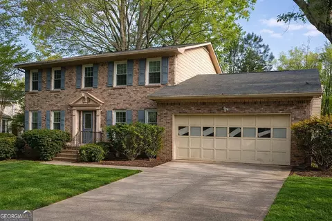 4460 Woodland Forest Dr, Stone Mountain, GA 30083