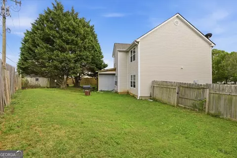 Exterior - 1928 Simmons Ln, Hampton, GA 30228 photo 9 of 11