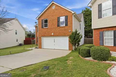 Exterior - 1928 Simmons Ln, Hampton, GA 30228 photo 2 of 11