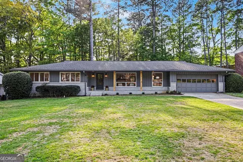 990 Melody Ln, Roswell, GA 30075