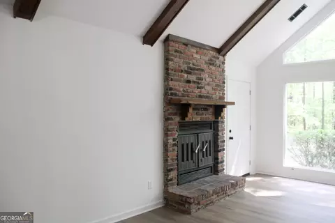 Living - 895 Waterview Dr, Lagrange, GA 30240 photo 3 of 6