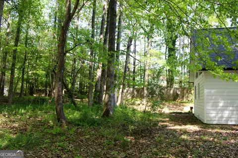 Exterior - 895 Waterview Dr, Lagrange, GA 30240 photo 13 of 14