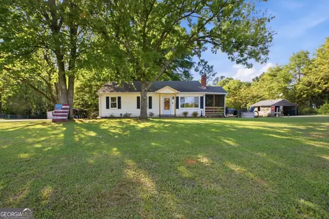 574 Whitehead Rd, Athens, GA 30606