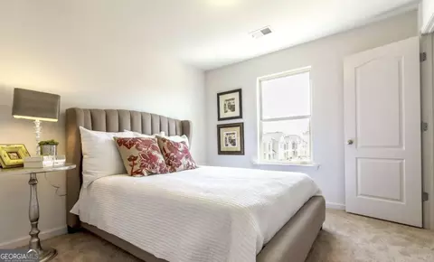 5888 Radford Loop, Fairburn, GA 30213