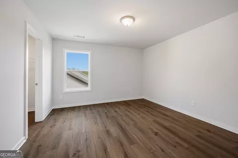 Bedroom - 210 Wingate Dr, Winder, GA 30680 photo 2 of 3