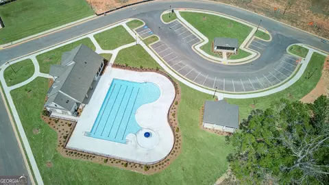 Exterior - 210 Wingate Dr, Winder, GA 30680 photo 5 of 18