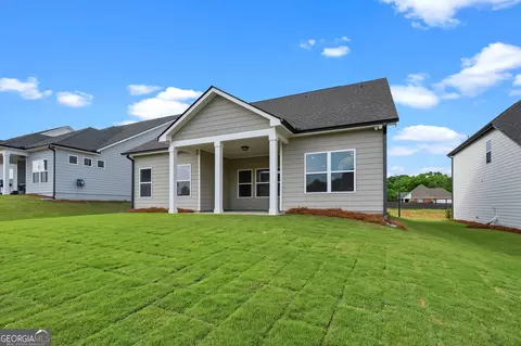 Exterior - 210 Wingate Dr, Winder, GA 30680 photo 4 of 18