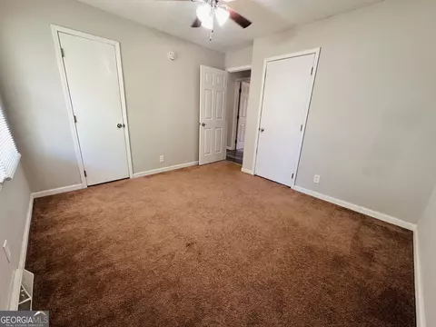 Bedroom - 514 S Broad St, Toccoa, GA 30577 photo 2 of 3
