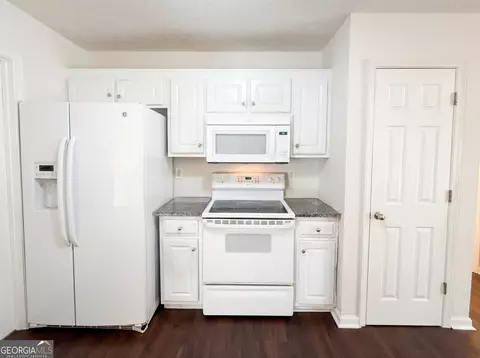 40 Cranbrook Ct, Covington, GA 30016 photo 9