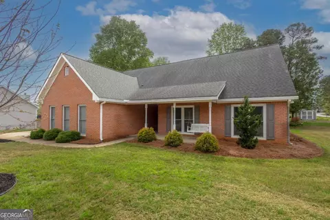 5602 Ivy Green Dr, Buford, GA 30518