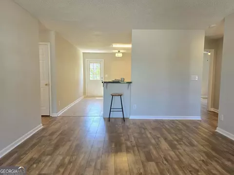 Living - 116 Summer Trce, Thomaston, GA 30286 photo 1 of 4