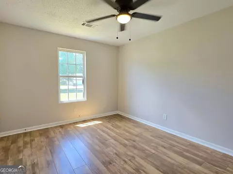 Bedroom - 116 Summer Trce, Thomaston, GA 30286 photo 2 of 6
