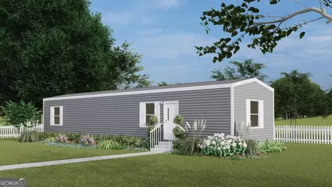 204 Moore St, Whitesburg, GA 30185
