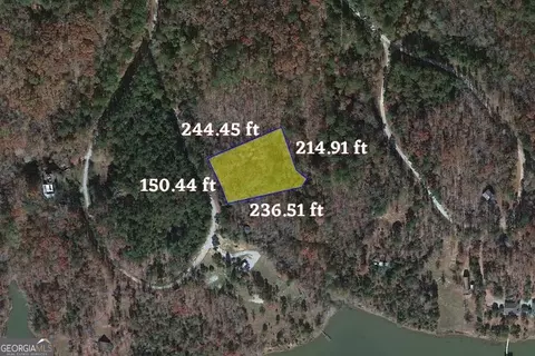 8 Cade Cir, Elberton, GA 30635